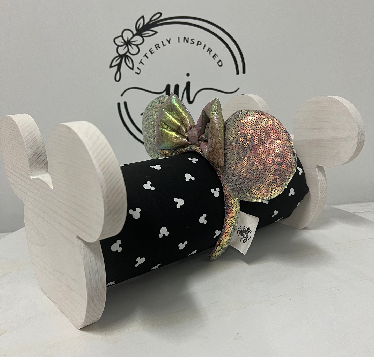 Black & White Mickey Inspired Headband Holder – Freestanding or Wall Mounted Wood Display Rack for Minnie Mickey Ears –Organizer for Disney Parks Headbands