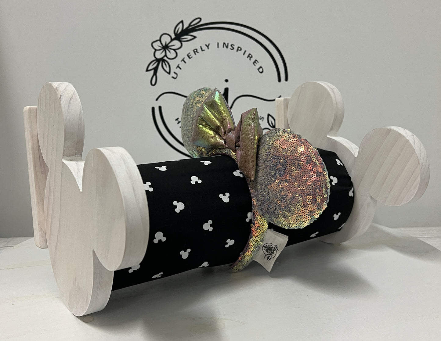 Black & White Mickey Inspired Headband Holder – Freestanding or Wall Mounted Wood Display Rack for Minnie Mickey Ears –Organizer for Disney Parks Headbands