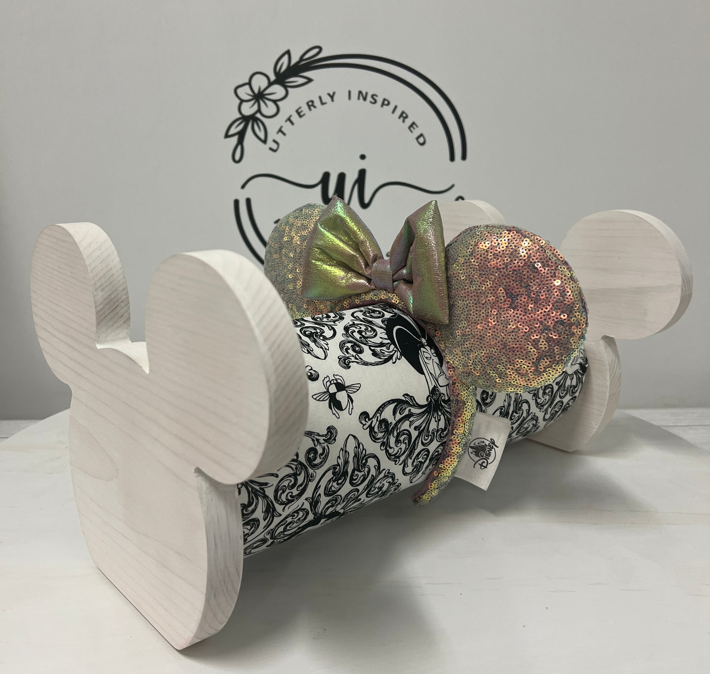 Villains Inspired Headband Holder – Freestanding or Wall Mounted Wood Display Rack for Minnie Mickey Ears –Organizer for Disney Parks Headbands