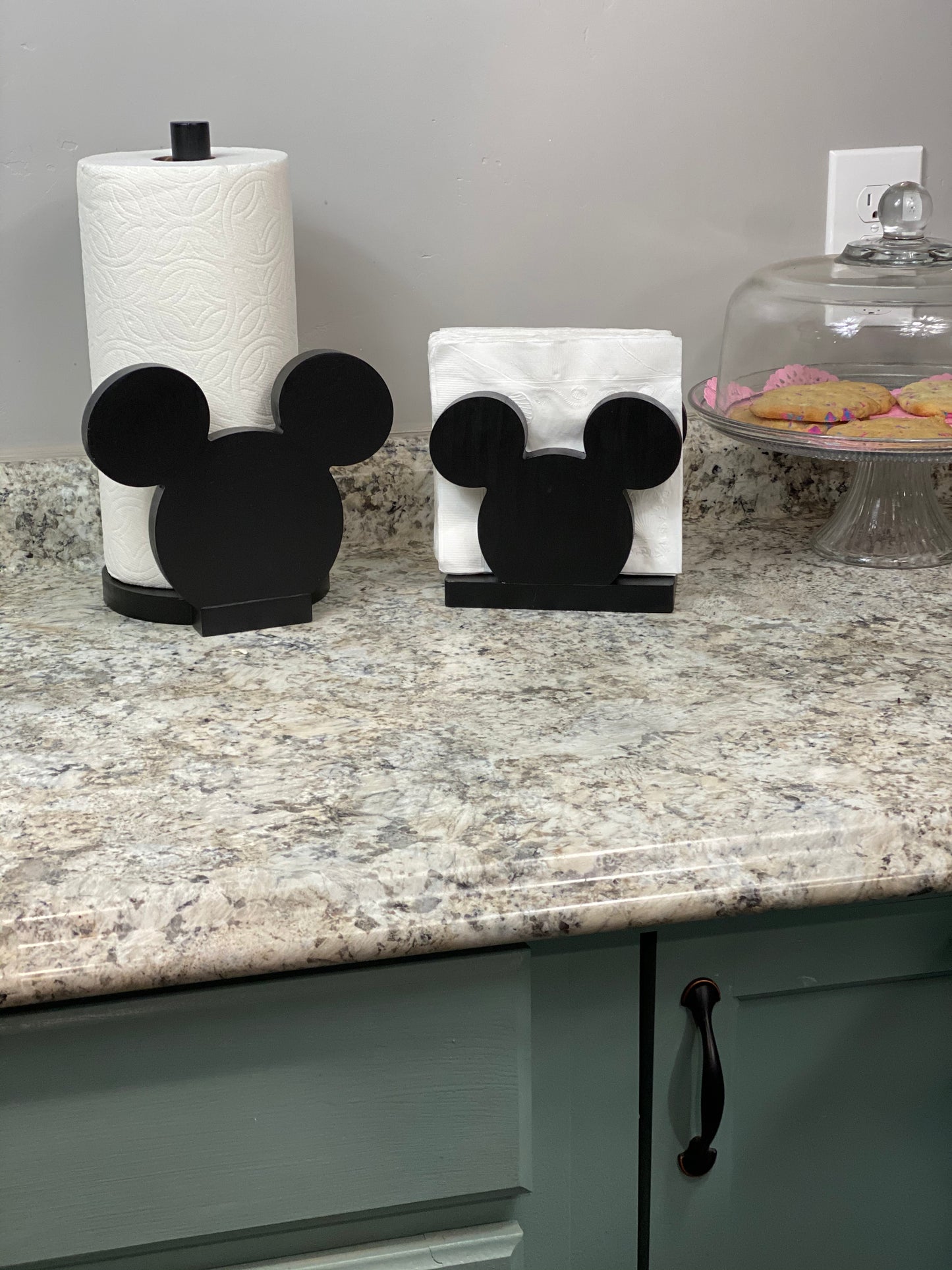 Mouse Inspired Paper Towel Holder