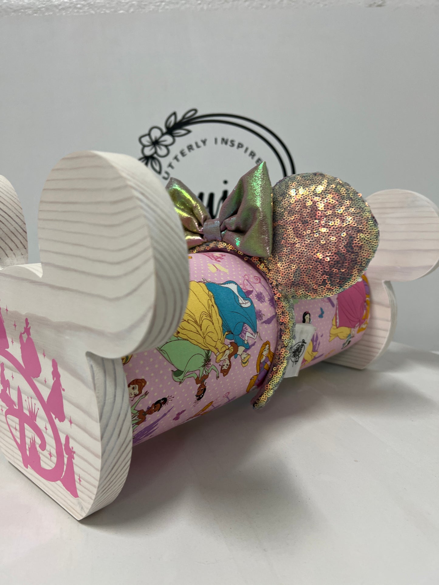 Princess Inspired Headband Holder – Freestanding or Wall Mounted Wood Display Rack for Minnie Mickey Ears –Organizer for Disney Parks Headbands