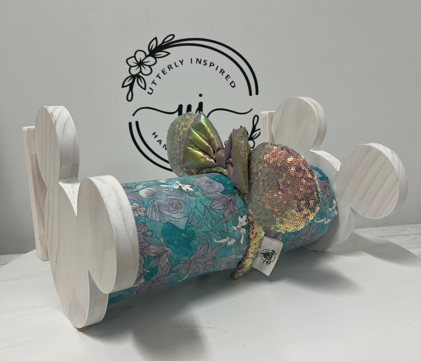 Jasmine Floral Inspired Headband Holder – Freestanding or Wall Mounted Wood Display Rack for Minnie Mickey Ears –Organizer for Disney Parks Headbands